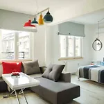 Sunny studio on ulica Lyuben Karavelov